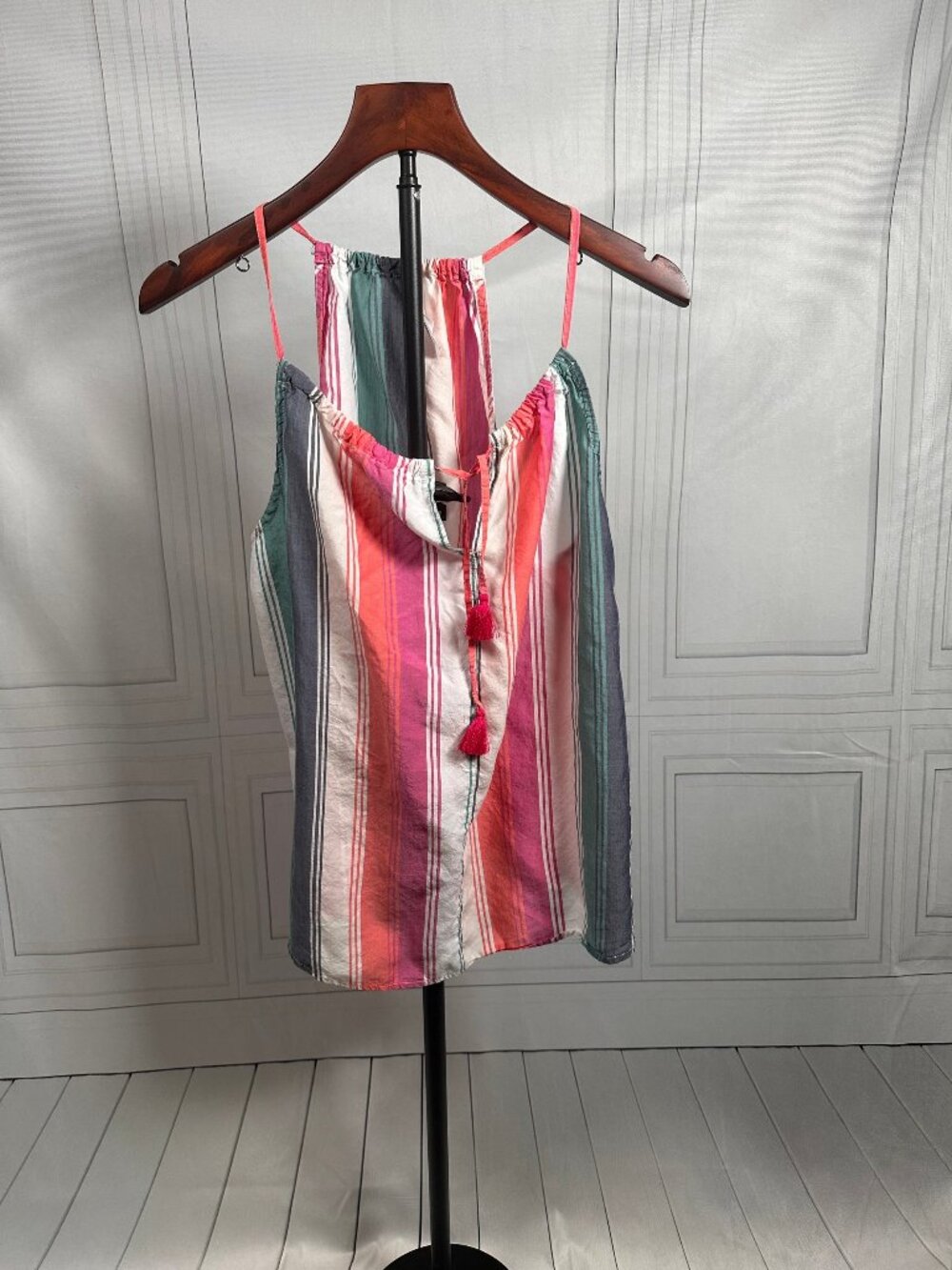 Gilligan & O'Malley XL Sleeveless Striped Cotton Top Tassel Tie